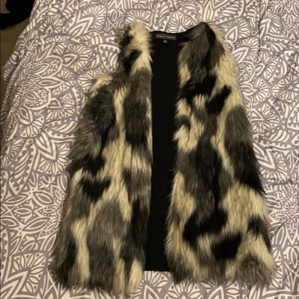 Puffy vest